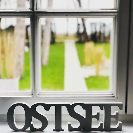 Ferienhaus-strandallee95-direkt-am-strand Timmendorfer Strand